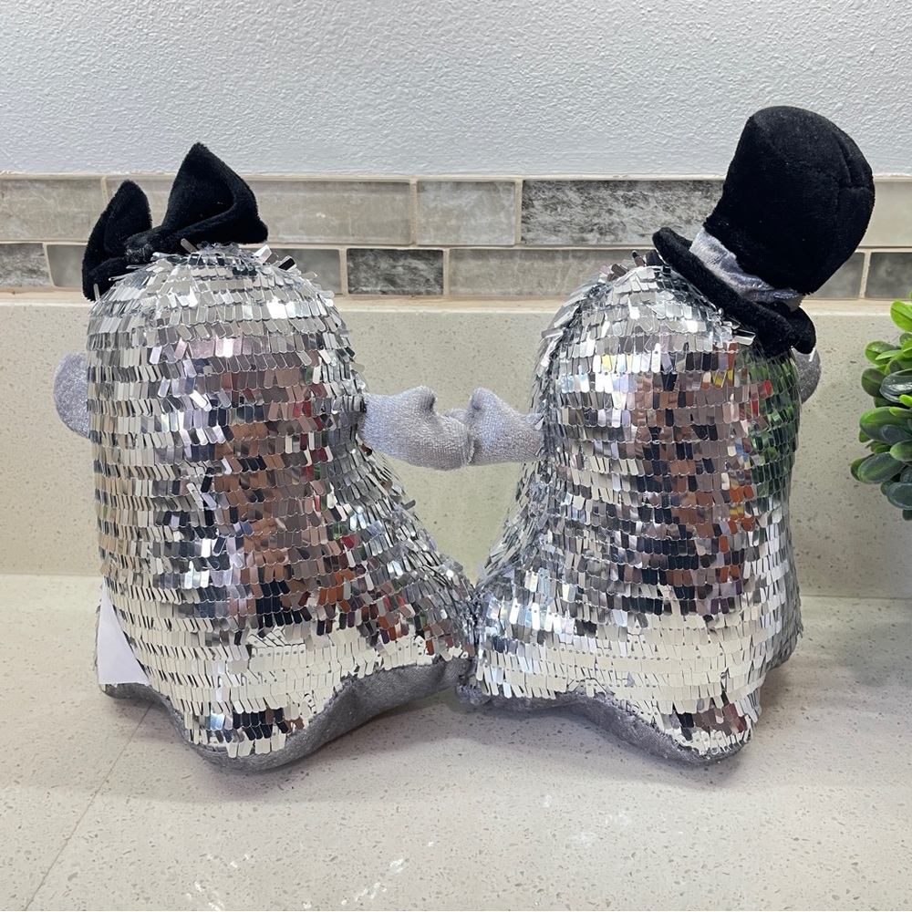 NEW Christian Siriano Silver Sequin Ghost Plush Set Holding Hands NWT - Picture 4 of 4